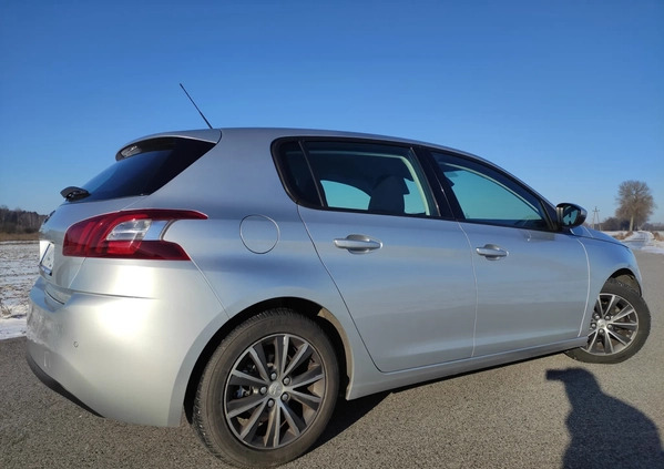 Peugeot 308 cena 29900 przebieg: 139000, rok produkcji 2013 z Kłecko małe 352